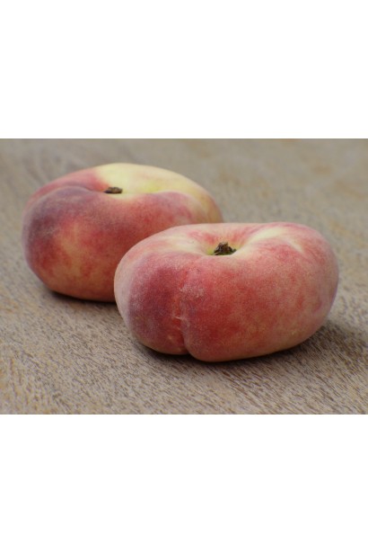 Дозрілий інжирний персик Нікітський крупним планом